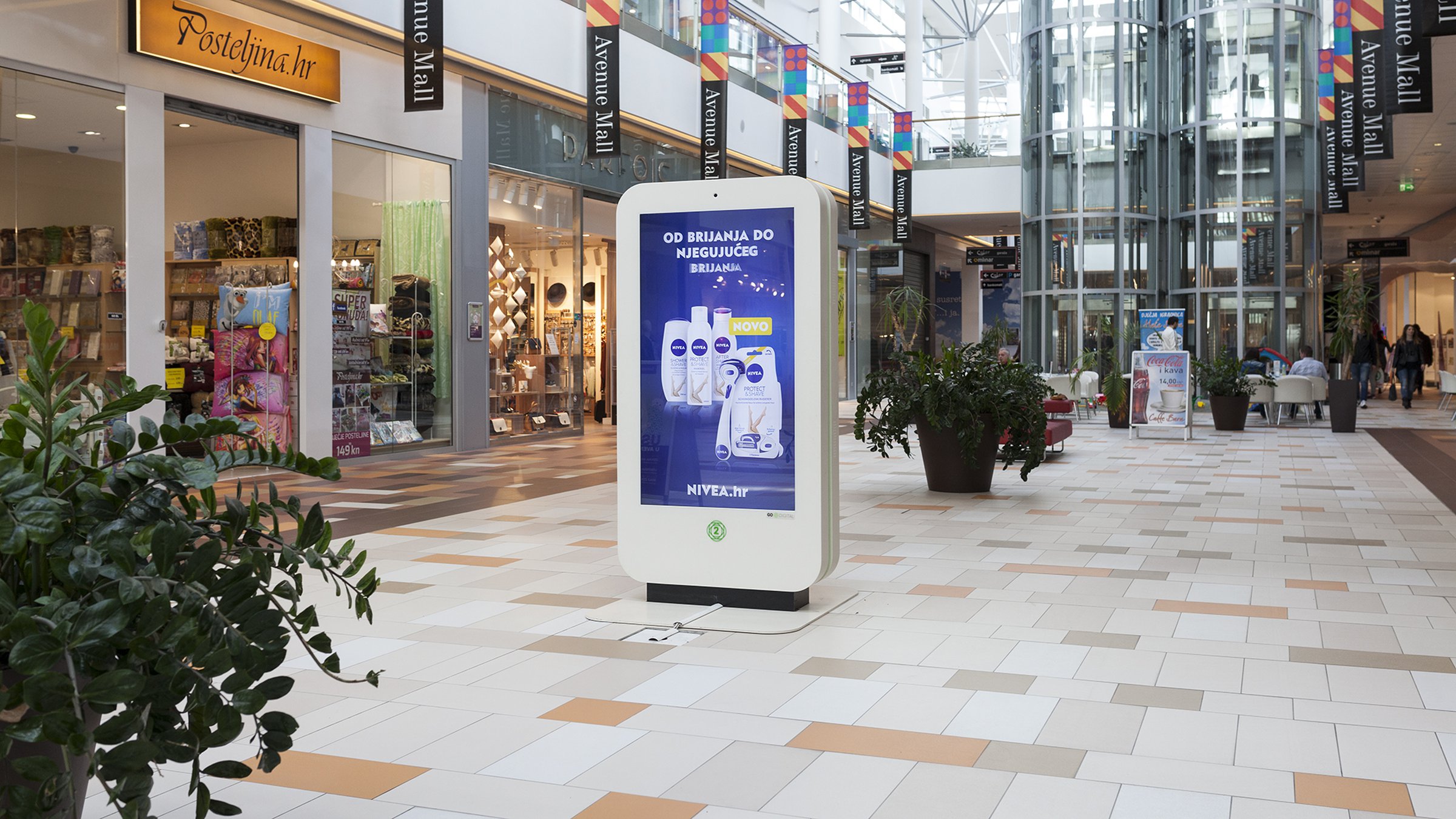 Avenue Mall