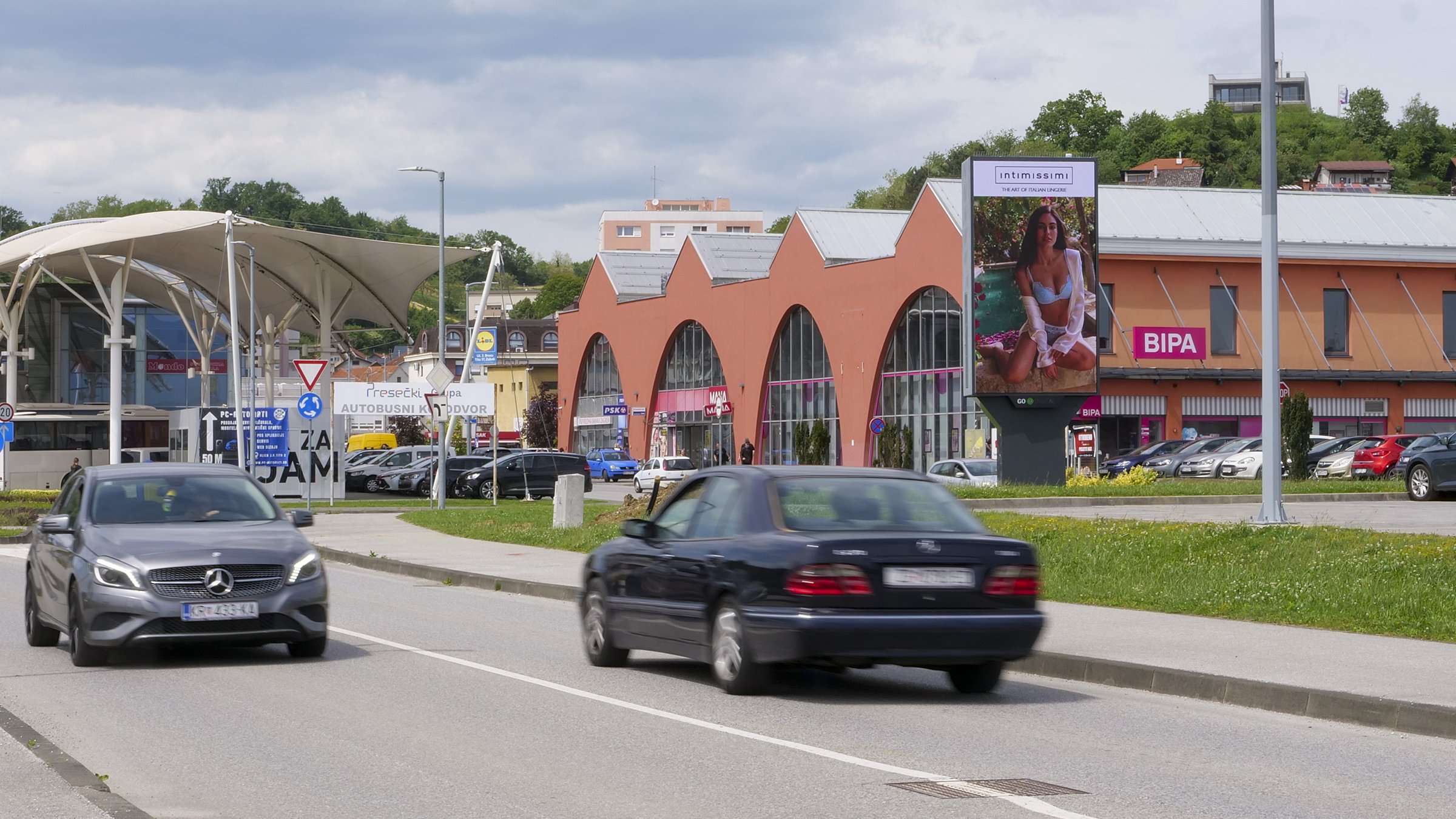 Zabok dBillboard - Image 2